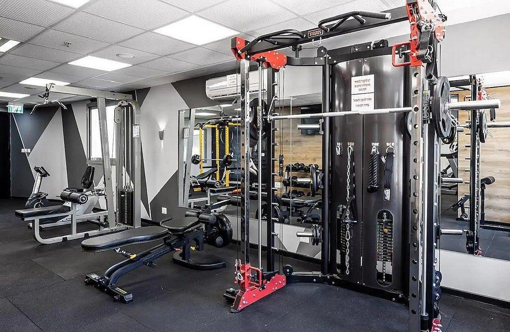 רויאל פנטהאוז מרכז  30  נופש - וי פור ויקיישן - V for Vacation