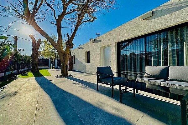 לואיס בוטיק דרום  4  נופש - וי פור ויקיישן - V for Vacation