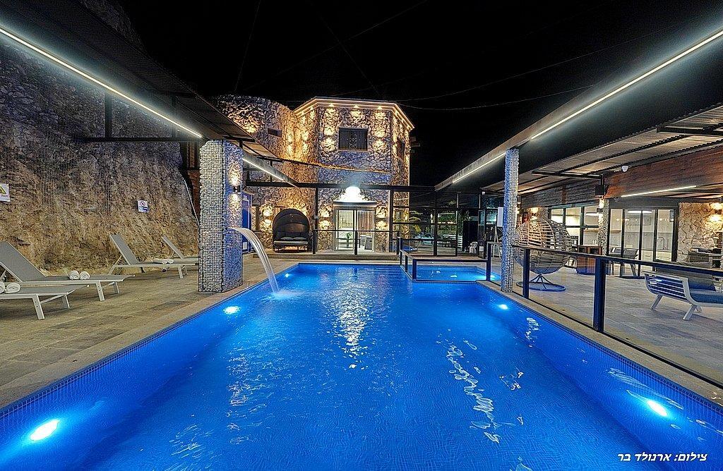 אחוזת הסלעים צפון  45  נופש - וי פור ויקיישן - V for Vacation