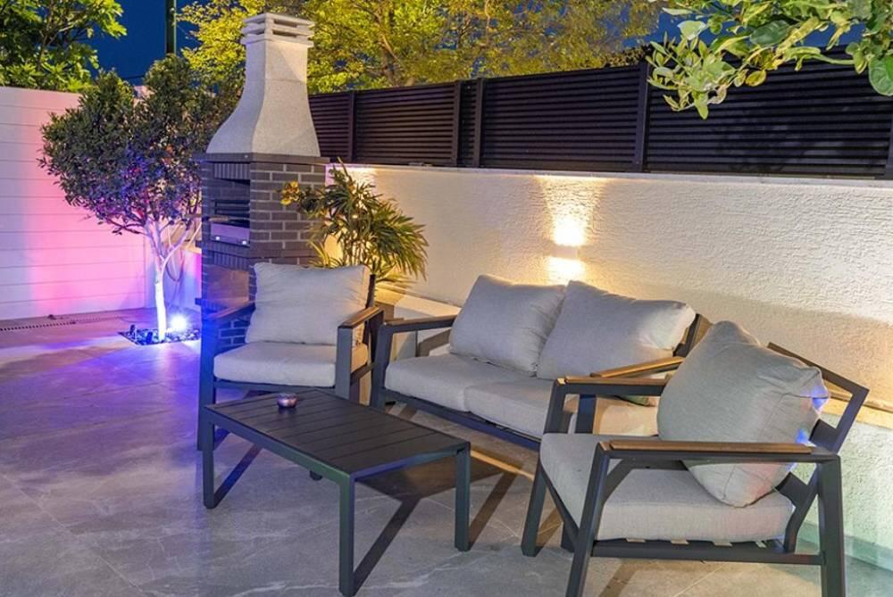 וילה פלואלס בוטיק צפון  31  נופש - וי פור ויקיישן - V for Vacation