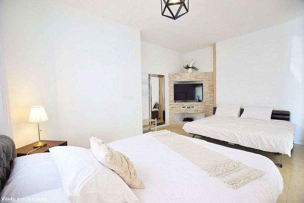 וילה אלין צפון  19  נופש - וי פור ויקיישן - V for Vacation