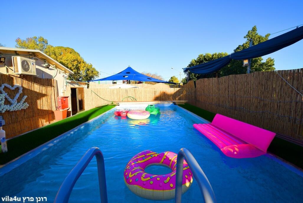 לופט פארטי טיים מרכז  2  לופט 4 יו