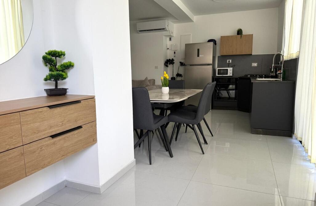 וילה עץ האילן מרכז  28  נופש - וי פור ויקיישן - V for Vacation