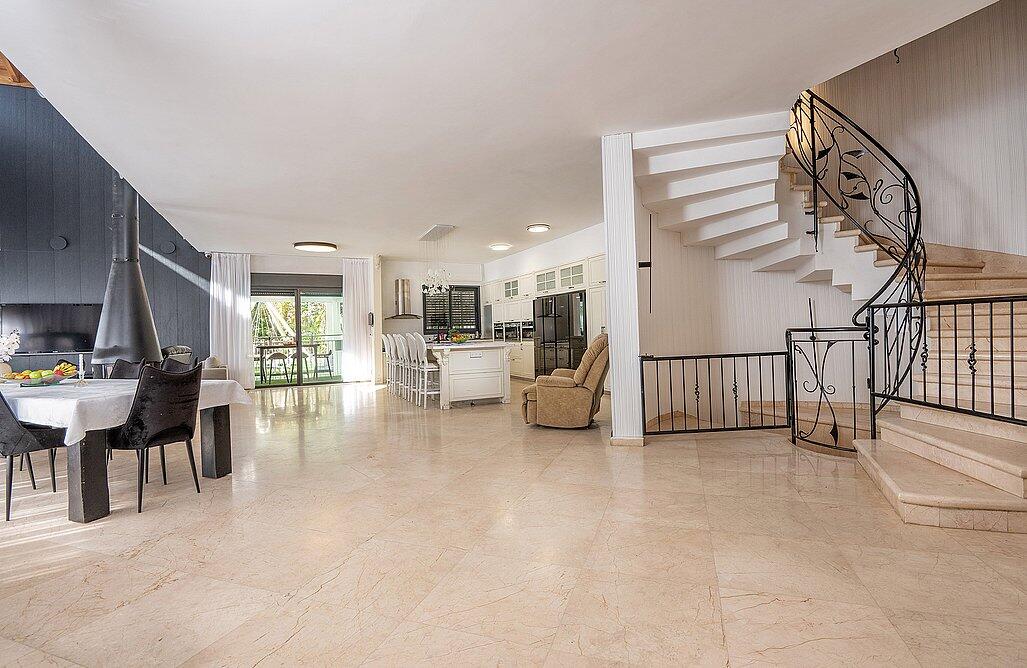 גני הצוק - וילת אירוח צפון  32  נופש - וי פור ויקיישן - V for Vacation