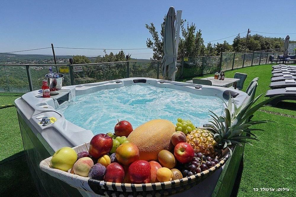 אחוזת אורפז צפון  46  נופש - וי פור ויקיישן - V for Vacation