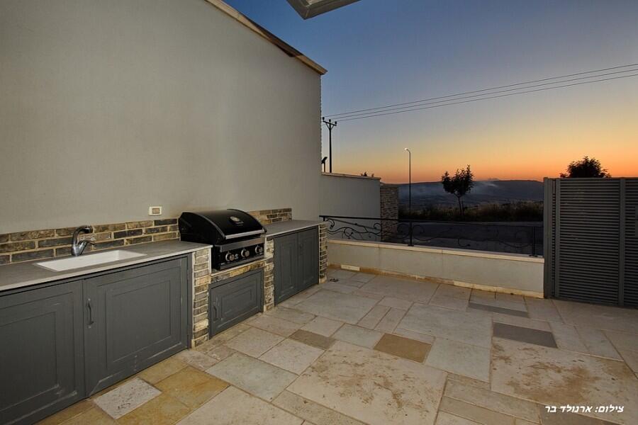 רינג דה בל צפון  4  נופש - וי פור ויקיישן - V for Vacation