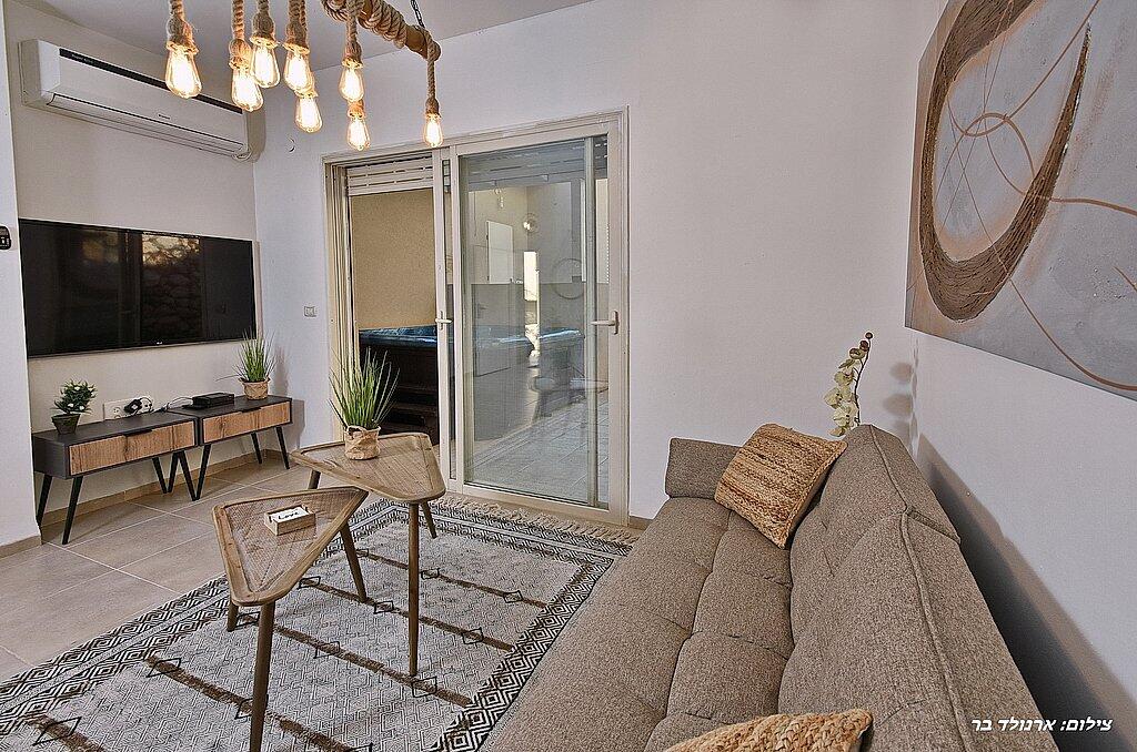 סוויטת אל-יה צפון  7  נופש - וי פור ויקיישן - V for Vacation