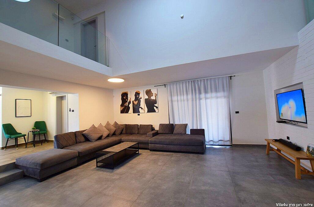 וילה קאסה רויאל צפון  8  נופש - וי פור ויקיישן - V for Vacation