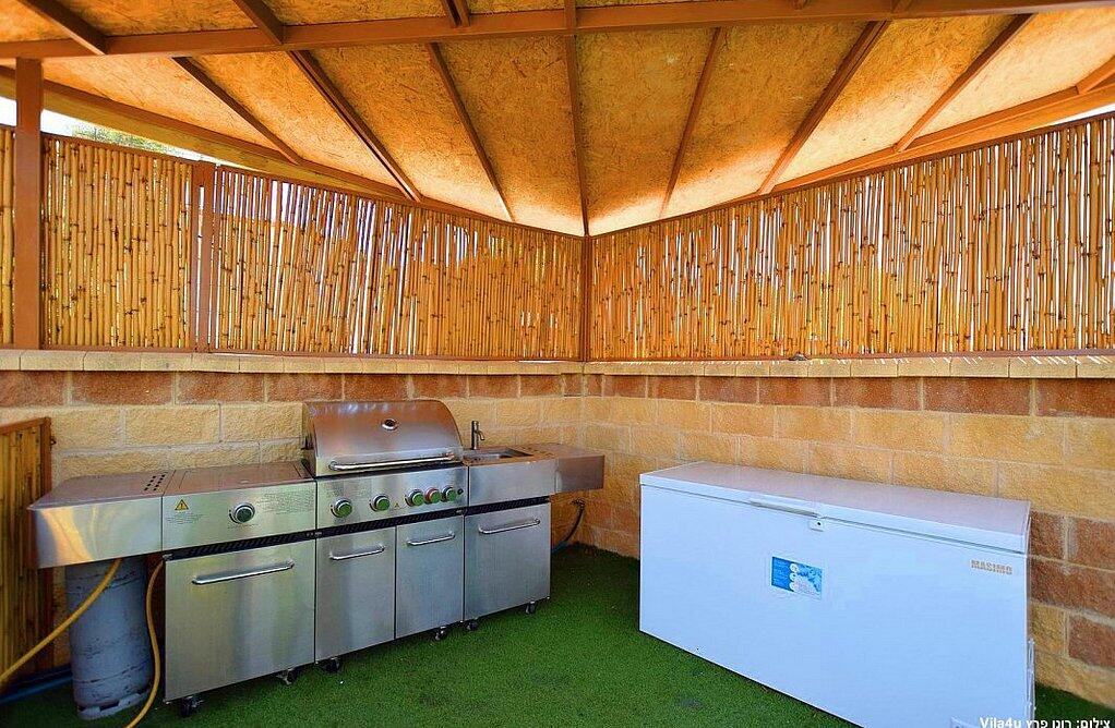 אחוזת ענבי הגפן מרכז  12  נופש - וי פור ויקיישן - V for Vacation