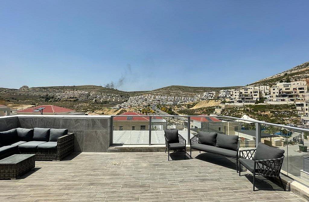 וילה באיילות מרכז  17  נופש - וי פור ויקיישן - V for Vacation