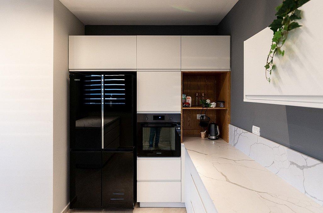 אושן פנטהאוז מרכז  14  נופש - וי פור ויקיישן - V for Vacation