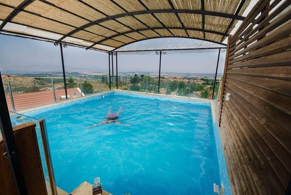 אחוזת יוסף צפון  18  נופש - וי פור ויקיישן - V for Vacation