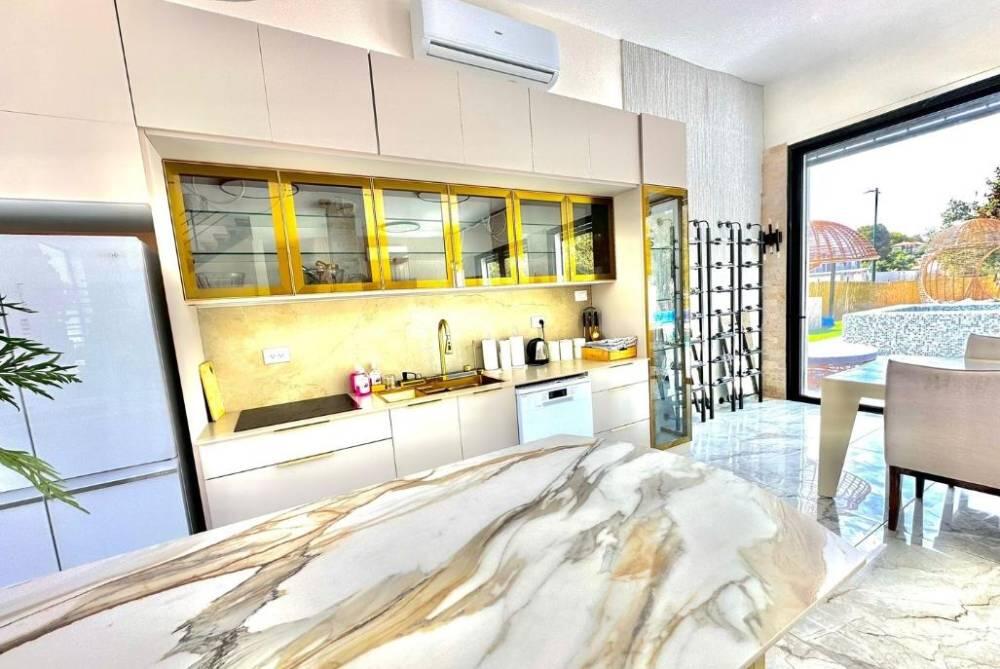 אחוזת אלונים ירכא צפון  9  נופש - וי פור ויקיישן - V for Vacation