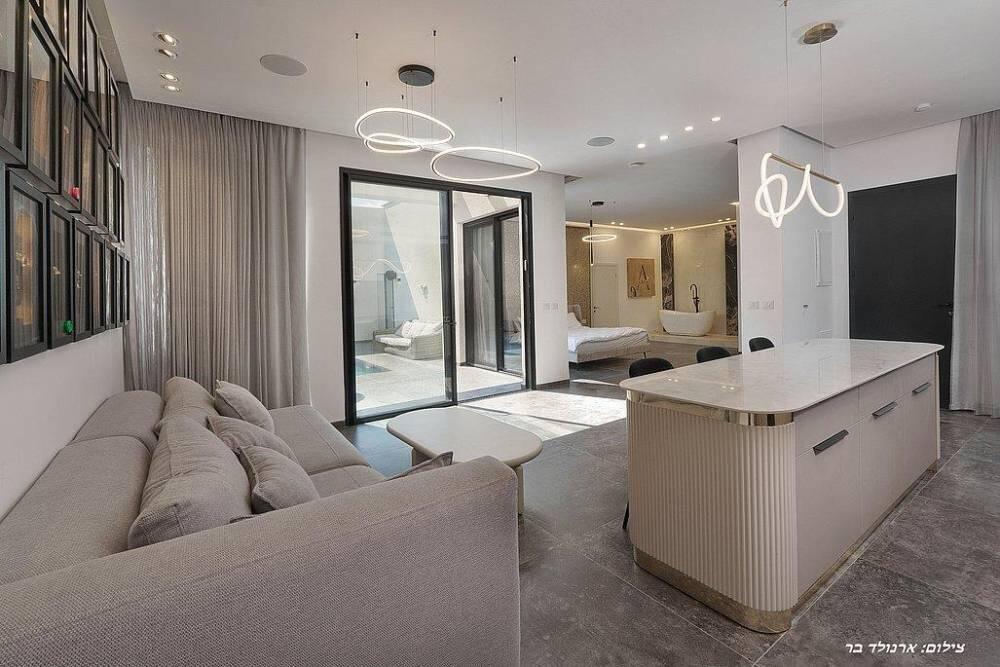 וילה אריא סינמה צפון  38  נופש - וי פור ויקיישן - V for Vacation