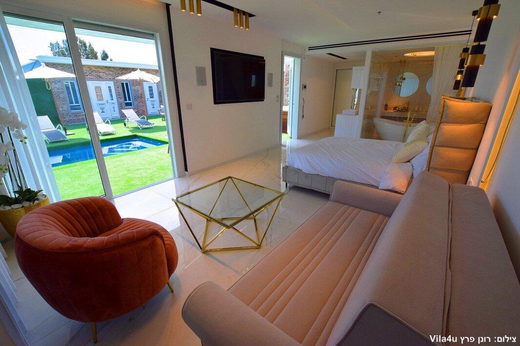 מצודת דוד מרכז  6  נופש - וי פור ויקיישן - V for Vacation