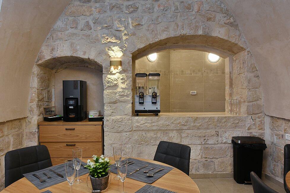 מלון רומנו צפון  7  נופש - וי פור ויקיישן - V for Vacation