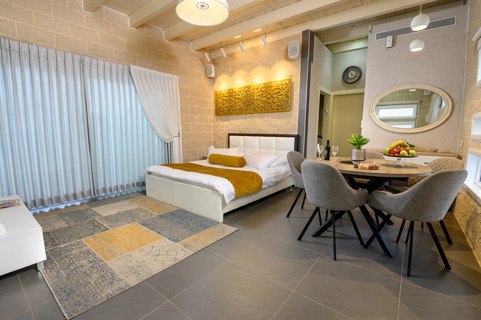 אחוזת מיא - סוויטות בוטיק על המים צפון  3  נופש - וי פור ויקיישן - V for Vacation