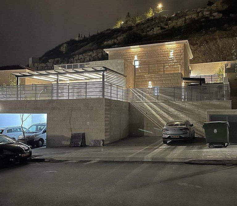 וילה באיילות מרכז  26  נופש - וי פור ויקיישן - V for Vacation