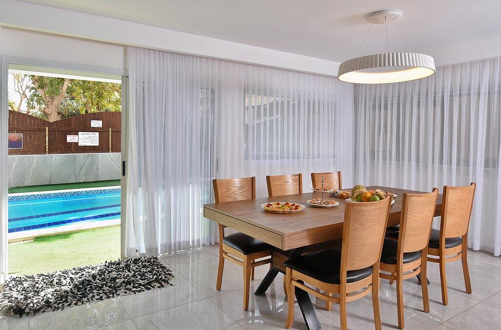 וילה דולב דרום  8  נופש - וי פור ויקיישן - V for Vacation