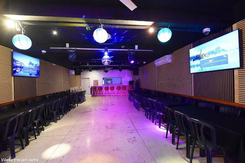 זאקיז מרכז  4  לופט 4 יו