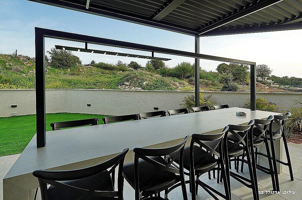 וילה הלליה צפון  39  נופש - וי פור ויקיישן - V for Vacation