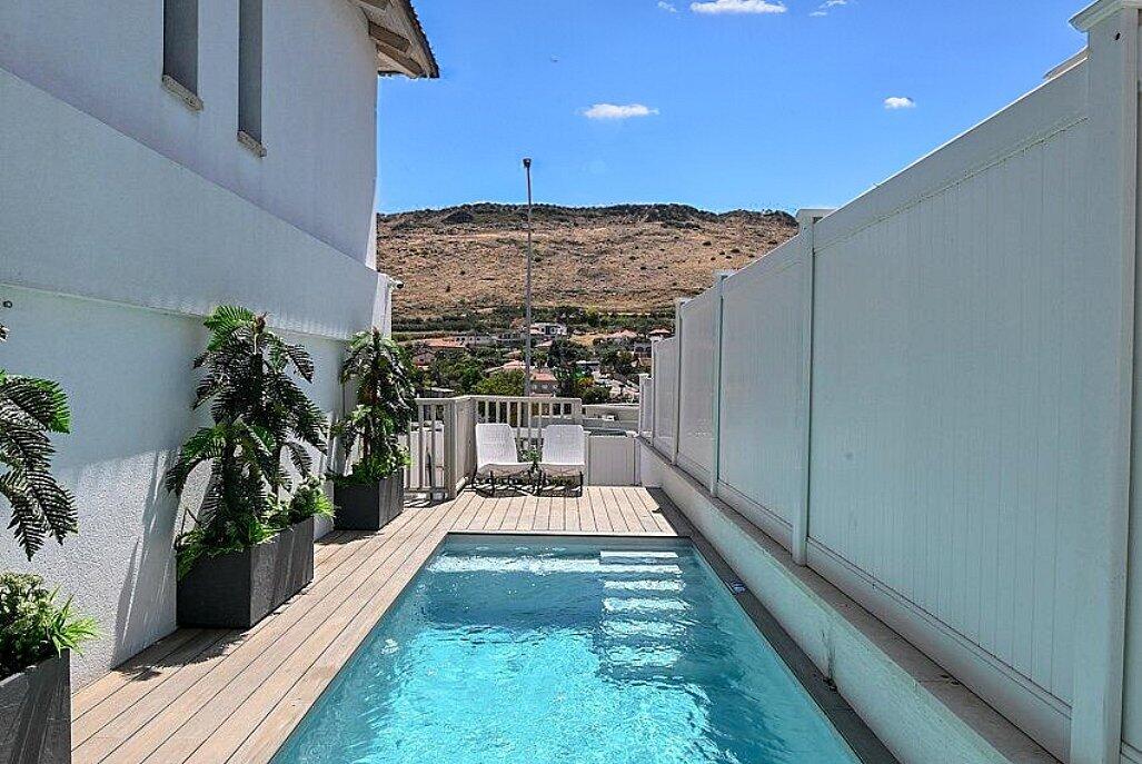 וילה לארבל - Villa LaArbel צפון  2  נופש - וי פור ויקיישן - V for Vacation