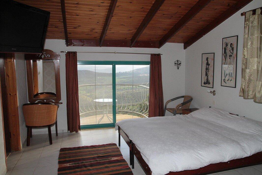 שוויץ באמירים- צימרים וספא צפון  12  נופש - וי פור ויקיישן - V for Vacation