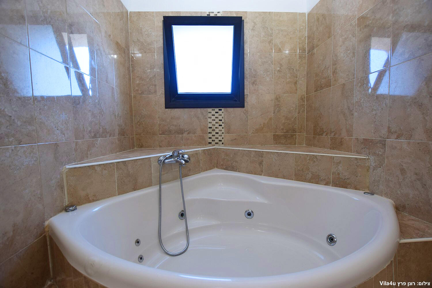 אחוזת כרמא מרכז  20  נופש - וי פור ויקיישן - V for Vacation