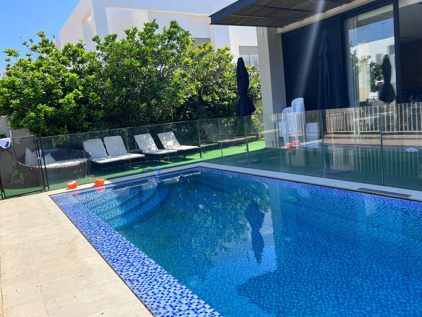 וילה סי ריזורט מרכז  2  נופש - וי פור ויקיישן - V for Vacation