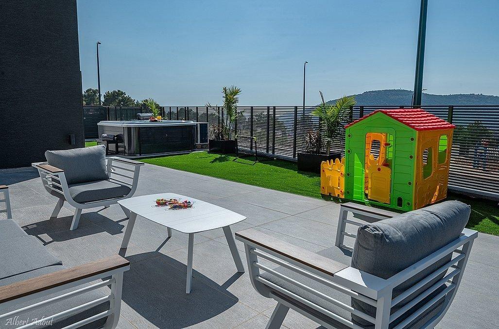 וילה אלגליס צפון  5  נופש - וי פור ויקיישן - V for Vacation