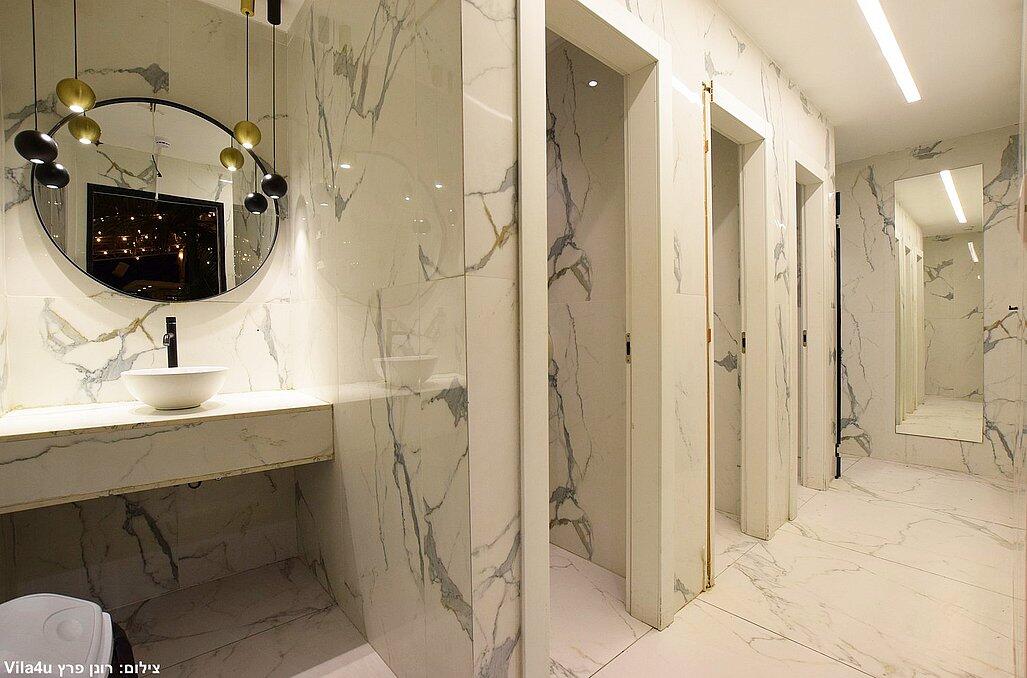 בית האצילים איוונטס מרכז  15  נופש - וי פור ויקיישן - V for Vacation