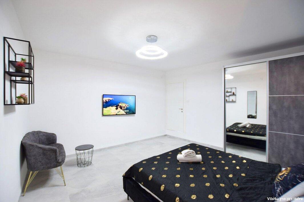 וילה וינפש מרכז  15  נופש - וי פור ויקיישן - V for Vacation