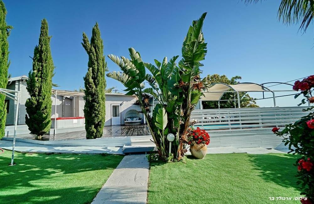 אושיה ריזורט צפון  2  נופש - וי פור ויקיישן - V for Vacation