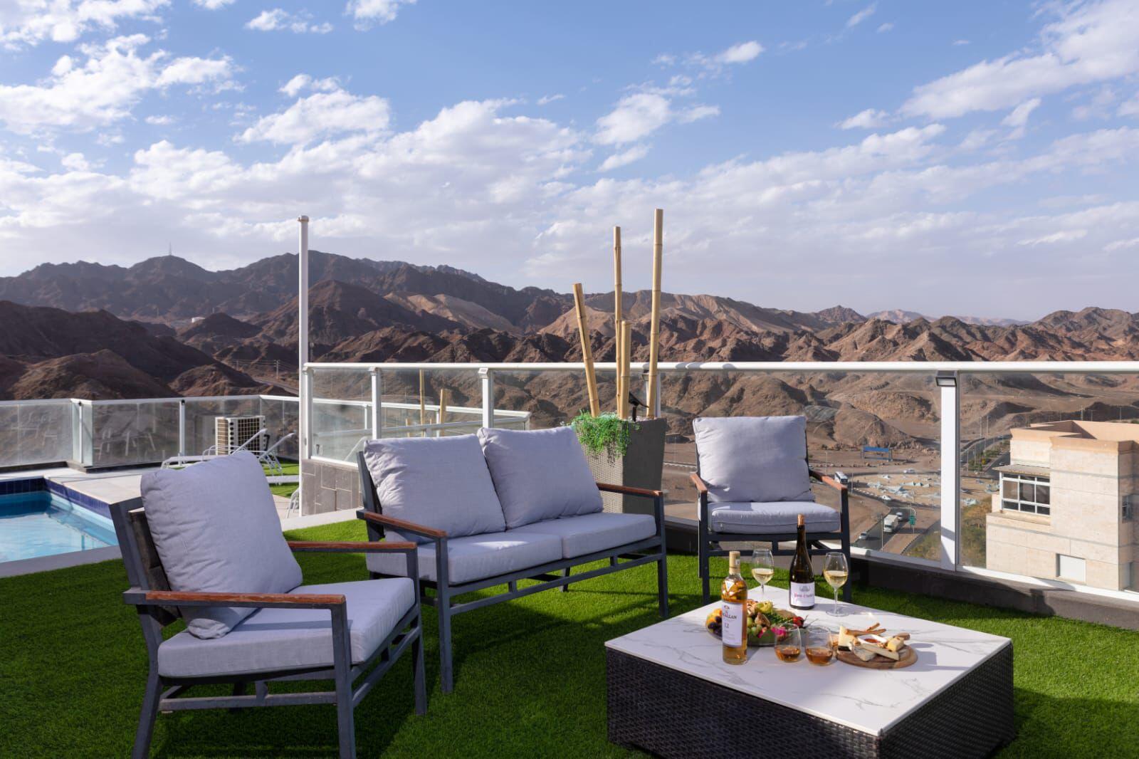 נגיעה מהשמיים דרום  4  נופש - וי פור ויקיישן - V for Vacation