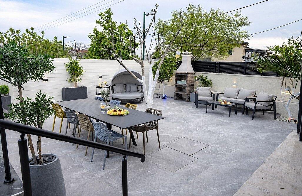 וילה פלואלס בוטיק צפון  5  נופש - וי פור ויקיישן - V for Vacation