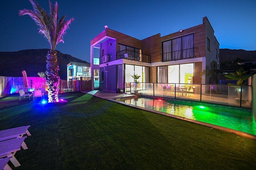 וילה V מגדל צפון  19  נופש - וי פור ויקיישן - V for Vacation