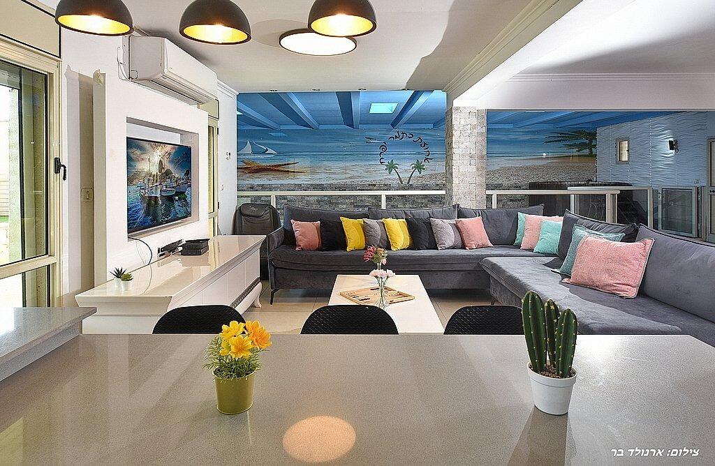 הוילה באחוזה צפון  6  נופש - וי פור ויקיישן - V for Vacation