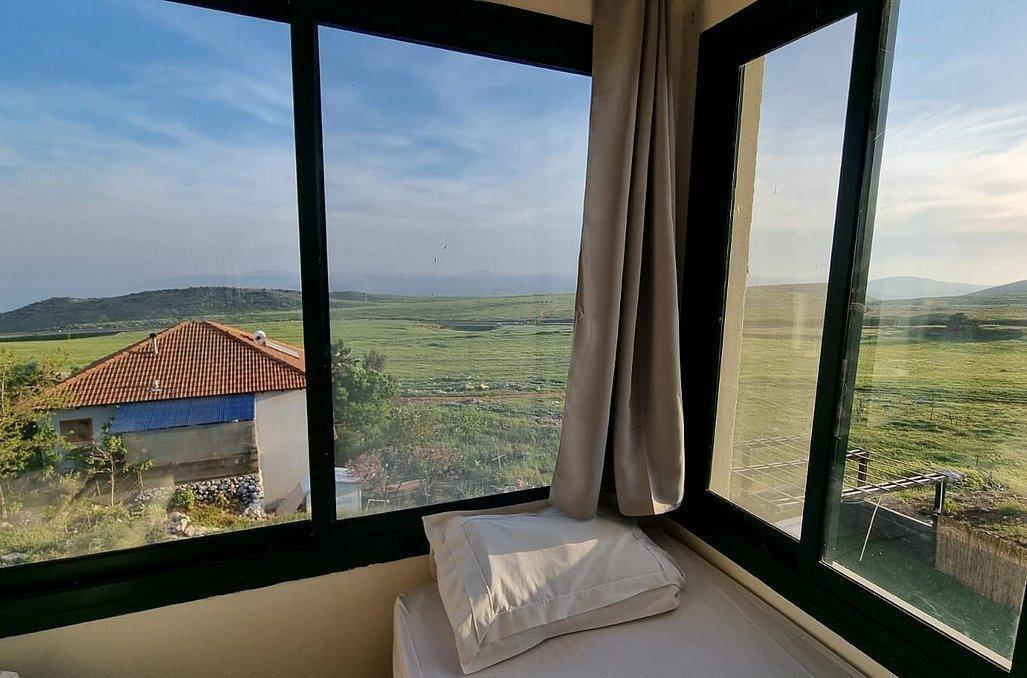 אחוזת הכתר נוף כנרת צפון  10  נופש - וי פור ויקיישן - V for Vacation