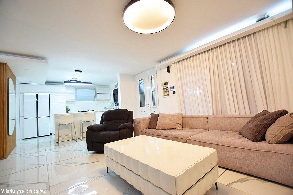 וויט פאלאס -  White Palace צפון  23  נופש - וי פור ויקיישן - V for Vacation