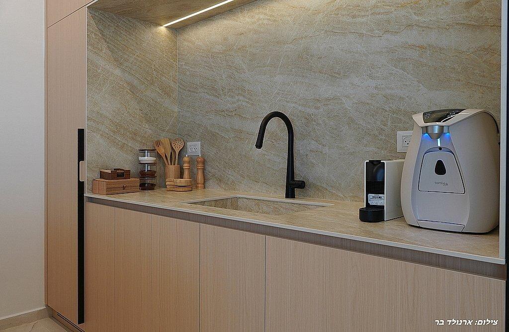 לומה סוויט צפון  8  נופש - וי פור ויקיישן - V for Vacation