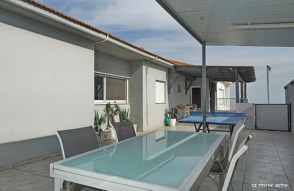 וילה יהלי צפון  18  נופש - וי פור ויקיישן - V for Vacation