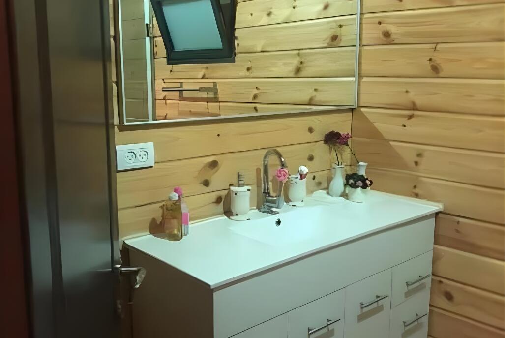 לני - צימר יוקרתי בצפון צפון  5  נופש - וי פור ויקיישן - V for Vacation