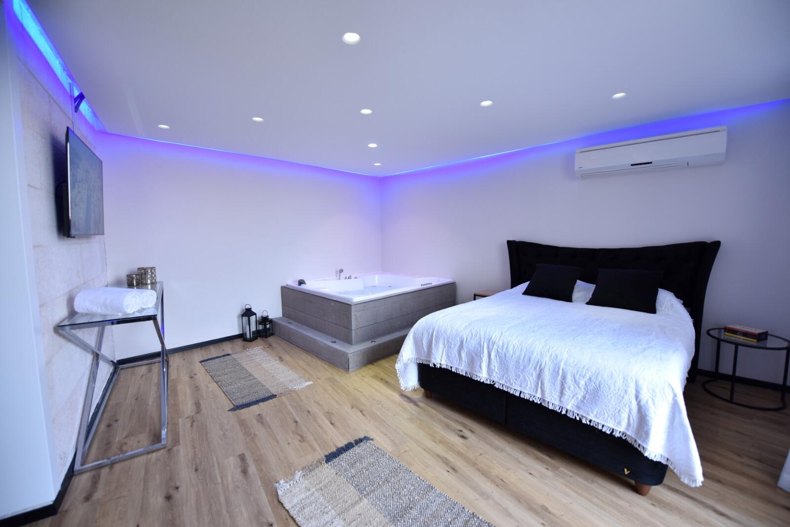 Luxury Penthouses - לקשרי פנטהאוז דרום  15  נופש - וי פור ויקיישן - V for Vacation