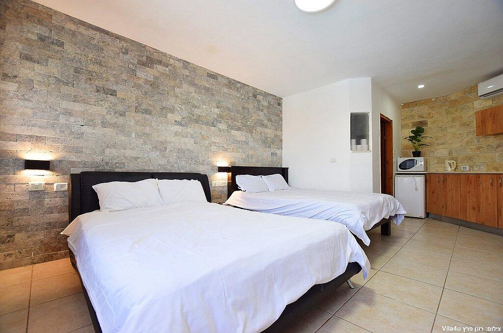 וילה עמליה צפון  5  נופש - וי פור ויקיישן - V for Vacation