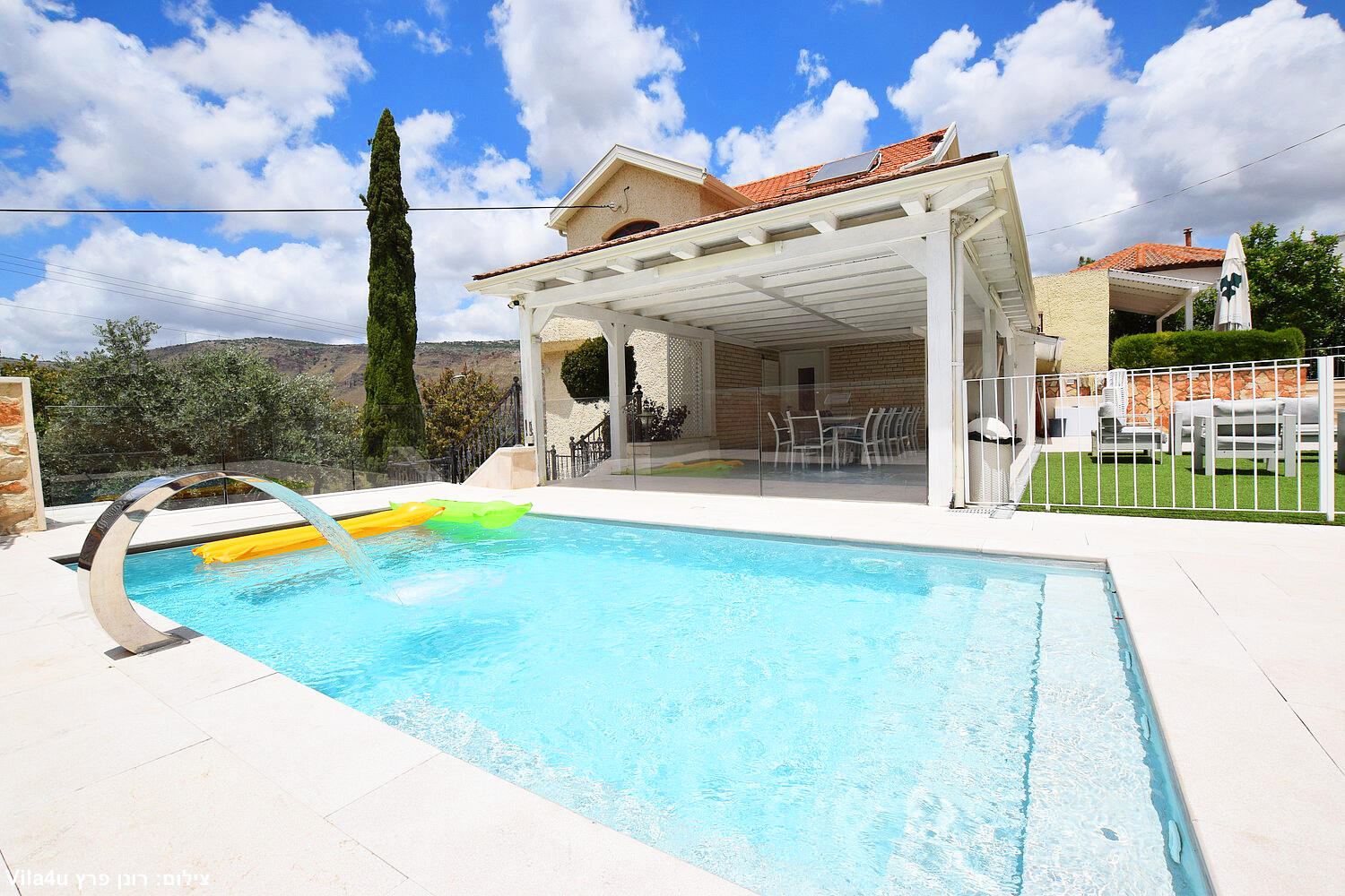 סוויטות רומאנס צפון  17  נופש - וי פור ויקיישן - V for Vacation