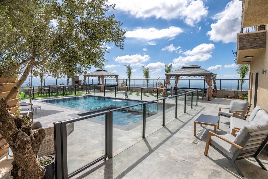 וילה נוף לים ירכא צפון  10  נופש - וי פור ויקיישן - V for Vacation