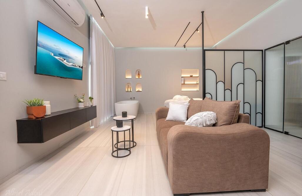 ארקו סוויט צפון  16  נופש - וי פור ויקיישן - V for Vacation