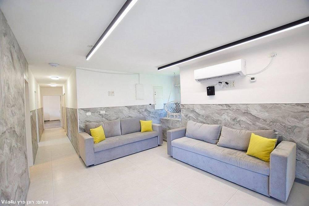 וילה מול הצדיק פקיעין צפון  13  נופש - וי פור ויקיישן - V for Vacation