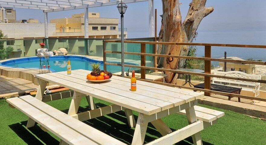 אחוזת כינורות צפון  3  נופש - וי פור ויקיישן - V for Vacation