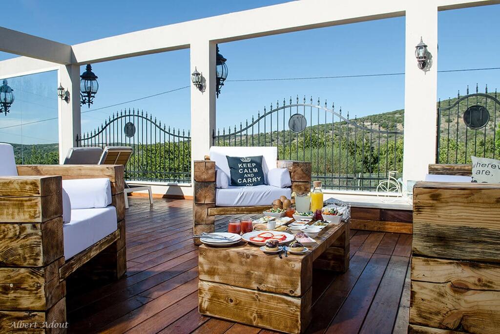 סוויטת נסיה בוטיק צפון  21  נופש - וי פור ויקיישן - V for Vacation